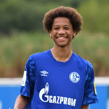 Im januar wurde leroy sané 20 jahre alt. Sidi Sane Bruder Von Leroy Sane Spielt Fur Die U17 Von Schalke 04