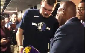 Find the latest in luka doncic merchandise and memorabilia, or check out the rest of our nba basketball. Luka Doncic Got Lebron S Signed Jersey Eurohoops