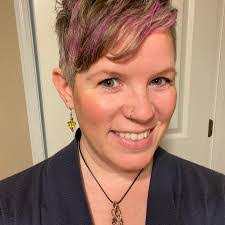 Julie Buffington's Instagram, Twitter & Facebook