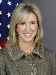 Lori Mccaw's Instagram, Twitter & Facebook