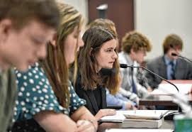 Seymour freshmen bring classic novel to life in courtroom