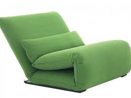 Dotata di un confortevole materasso alto 10 cm. Piccola Poltrona Letto