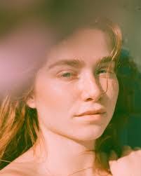 Alexis Priest's Instagram, Twitter & Facebook