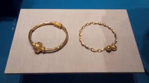 9ct gold blue topaz hinged bangle £219.00. Ardnaglug Torcs Taughmaconnell