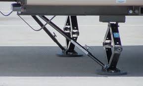 Maybe i will write an instructable on how to survive and not kill your. Stabilizer Jacks Gdrv4life Your Connection To The Grand Design Rv Family