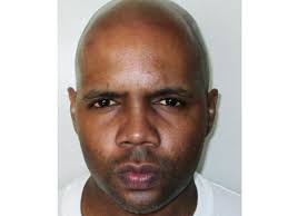 Convicted murderer raises 'V' sign and says 'I hate you' as final words  before execution