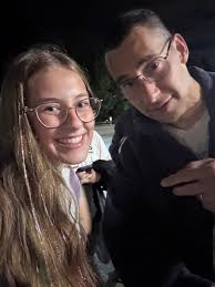 I met Donny when he was in Chicago for Josheph and amazing colored dream  coat here. My family owned the Deerfield Multiplex Health club. He joined  when I was working the front