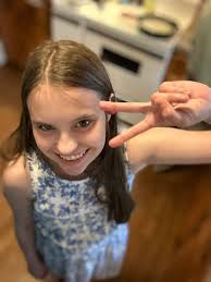 Card from Friendship Circle of Virginia brightens Allie's day