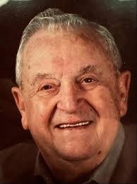 Milo Davis's Instagram, Twitter & Facebook