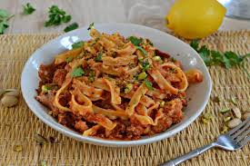 Pates Au Thon Et Tomates La Recette Italienne Facile Et Faite Maison Recette Pates Au Thon Pates Au Thon Recette Italienne Facile