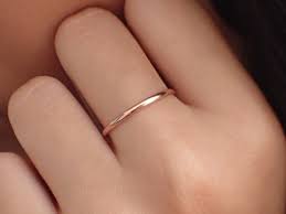 1 5mm Simple Thin Plain Wedding Band 14k Solid Gold Smooth Etsy In 2020 Plain Wedding Band Plain Bands Dainty Band