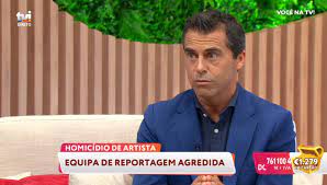 Um jornalista da tvi foi agredido nas imediações do estádio do moreirense, de acordo a federação portuguesa de futebol condenou a agressão a um repórter de imagem da estação televisiva tvi. Jornalistas Da Tvi Em Reportagem Sao Fortemente Agredidos No Cacem Video