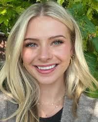 Shandy Smith's Instagram, Twitter & Facebook