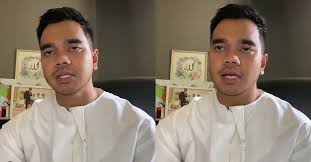 Alif satar & the locos bersama petron mengucapkan anda fuel happy raya dimana jua anda berada… sop kementerian kesihatan malaysia dipatuhi sepanjang penggambaran. Baca Surah Al Kahfi Di Instagram Alif Satar Terima Pujian Netizen