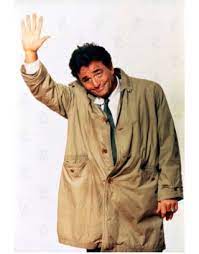 COLUMBO. COLOMBO. PETER FALK.