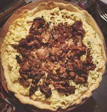 Sophie On Instagram Tarte Fine De Brouillade Aux Champignons Des Bois Une Tuerie Homemade Tartefine Girolles Cepes Tarte Fine Brouillade Girolles