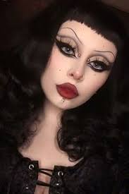 Amy Freitas (aminafreitas)