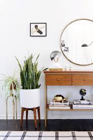 Sep 17, 2020 · because the blogger does not have much luck with living houseplants, she went with a faux palm tree. Entryway Ideas You Can Do This Weekend Apartment Therapy