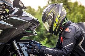 Places jakarta, indonesia spa, beauty & personal care obat suntik putih yang paling bagus. Jenis Jenis Helm Sesuai Motornya Mana Yang Paling Cocok Buat Kamu Gridoto Com