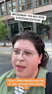 Nellie Collins's Instagram, Twitter & Facebook