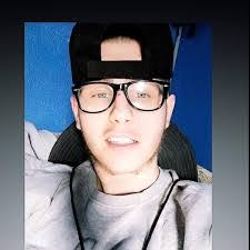 Jerry Hunsinger's Instagram, Twitter & Facebook