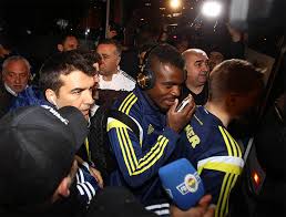 They talked to the police and asked if they could leave the stadium early. For 1000 Plus Interviews With Elvin Kerimov We Promised 10 Stories About Turkish Football Catch Lucescu S Machinations Shooting Sexism Murder Demba Ba Super Lig Galatasaray