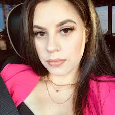 Rosalva Mendez's Instagram, Twitter & Facebook