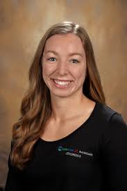 Amanda Zettler's Instagram, Twitter & Facebook