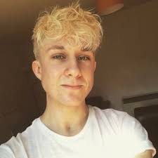 Sarah birkett (@Sagbirkett)