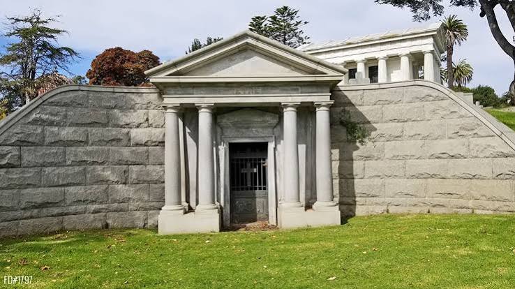 The History Behind Mausoleums | Cypress Lawn