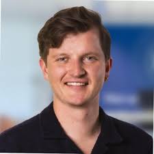 Mijn stage afgerond met een 9! :) Ik heb een halfjaar met veel plezier deel  uitgemaakt van de redactie van AVROTROS Radar. Een leerzame tijd waarin ik  de kans kreeg om zelfstandig