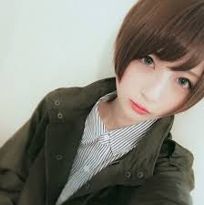 ボーイッシュメイク こばしり さんのメイク方法 やり方 makey メイキー ショートのヘアスタイル 男装メイク 美髪