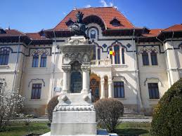 Această pensiune de lux (4 stele) concepută cu elemente în stil rustic este situată în oraşul montan câmpulung muscel, între piteşti şi braşov. La Plimbare Prin Campulung Muscel Pe Urmele Romanilor Ale Cavalerilor Teutoni Pe La Prima Curte DomneascÄ Din Èara RomaneascÄ Èi O Bere ArtizanalÄ ExcelentÄ Pardon Hai La Plimbare O
