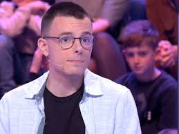 C'est une super fille" : Émilien (12 coups de midi) se confie sur l'absence  de Jessica, sa petite amie, Jean-Luc Reichmann attristé