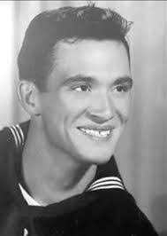 Cecil Moon's Instagram, Twitter & Facebook