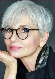 frisuren ab 50 frisuren ab 90 mit brille pony frisur grey hair and glasses haircut for older women older women hairstyles