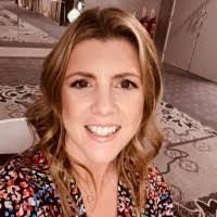 Cassandra Brady's Instagram, Twitter & Facebook