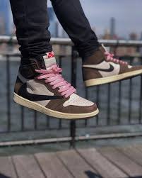 Travis Scott X Air Jordan 1 Retro High Og Mocha Air Jordan Cd4487 100 Goat In 2020 Sneakers Men Fashion Hype Shoes Travis Scott Shoes