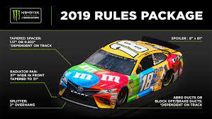 Chase elliott's darlington throwback honors bill elliott's paint scheme from 1981. What S New In Nascar For 2019 Nascar Com