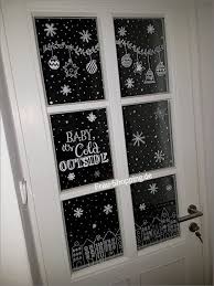 Weihnachtliche Fensterbilder Mit Kreidestift Weihnacht Fenster Fensterbilder Weihnachten Kreidestifte