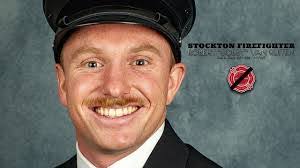 Devin Robson's Instagram, Twitter & Facebook