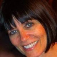 Cindy Kaminski's Instagram, Twitter & Facebook