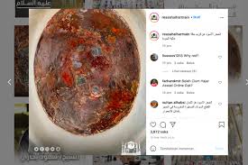 Namun karena banyaknya maksiat dan dosa yang dilakukan oleh manusia, hajar aswad akhirnya berubah. Loqvij5uykl Xm