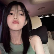 HAHAHAHAHAHAHHAHA HYOYEON FORGOT THEIR OWN SONG 😭