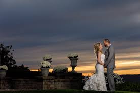 Whether you're a local, new in town, or just passing through, you'll be sure to find something on eventbrite that piques your interest. Weddings At The Log Cabin Daryl And Jacob Holyoke Ma Greg Moss Photography
