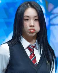 240302 CHAEYOUNG at Fansign Event Cr. @gru0519 https://twitter.com/gru0519  #TWICE #트와이스 #CHAEYOUNG #채영 #แชยอง