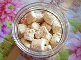 Asalnya resepi kuih raya ini menggunakan sukatan atau timbangan tin quaker. Resepi Kuih Batang Buruk Asli