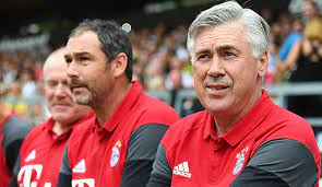Narguile genannt) ist eine wasserpfeife aus der arabischen kultur mit einer langen tradition. Bayern Coach Carlo Ancelotti Uber Seine Ersten Beiden Woche