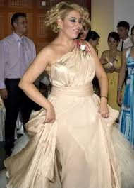 Oana roman şi familia, prima apariţie în trei, după ce ea şi marius au fost la un pas de divorţ! Oana Roman A Slabit Wowbiz