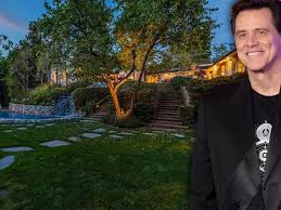 Jim Carrey Parts With His LA Mansion After 30 Years